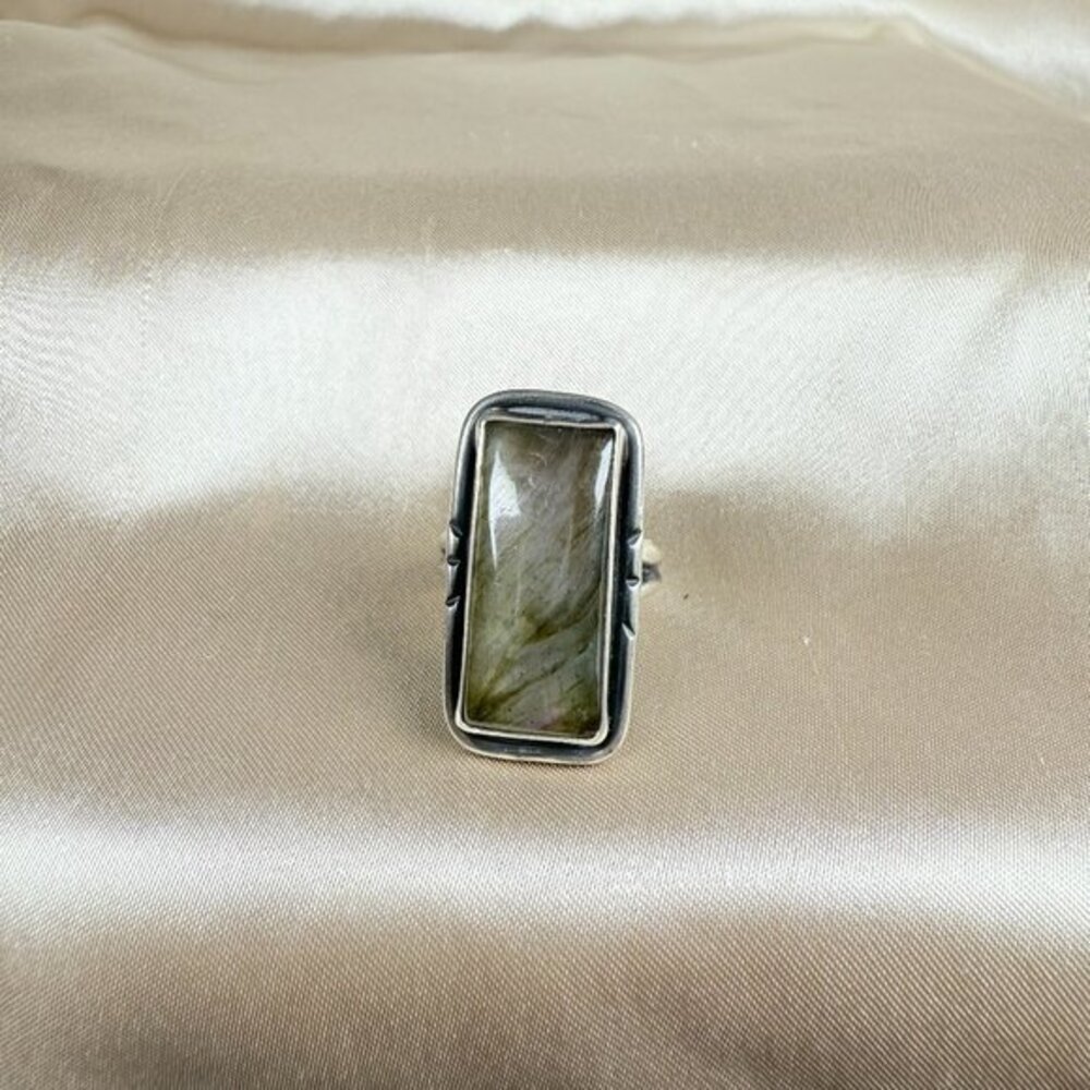 Vintage Inspired Silver Ring w/ Labradorite Gemstone Handmade Jewelry Size 7.5